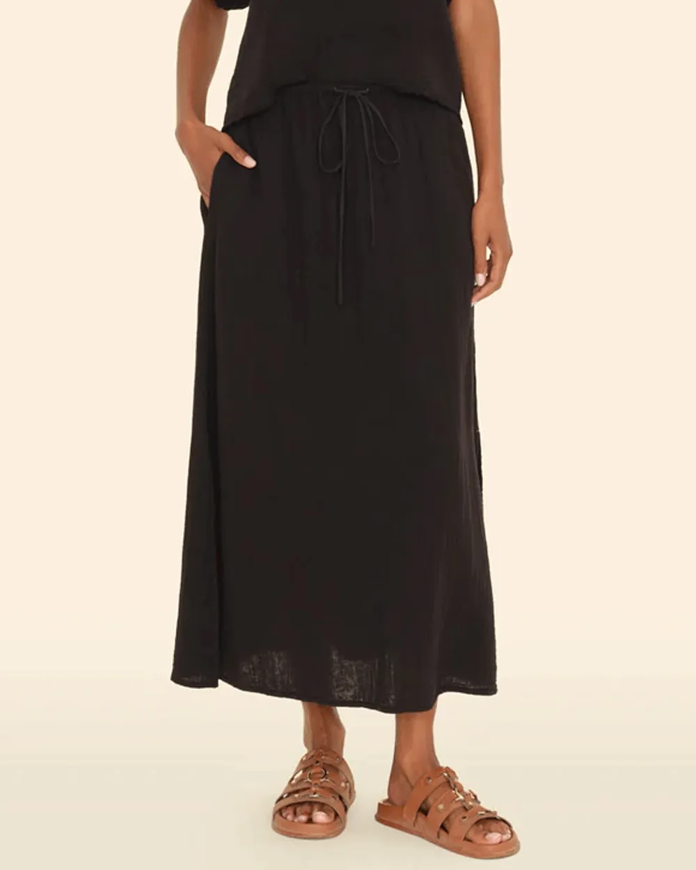 Black Avryll Skirt