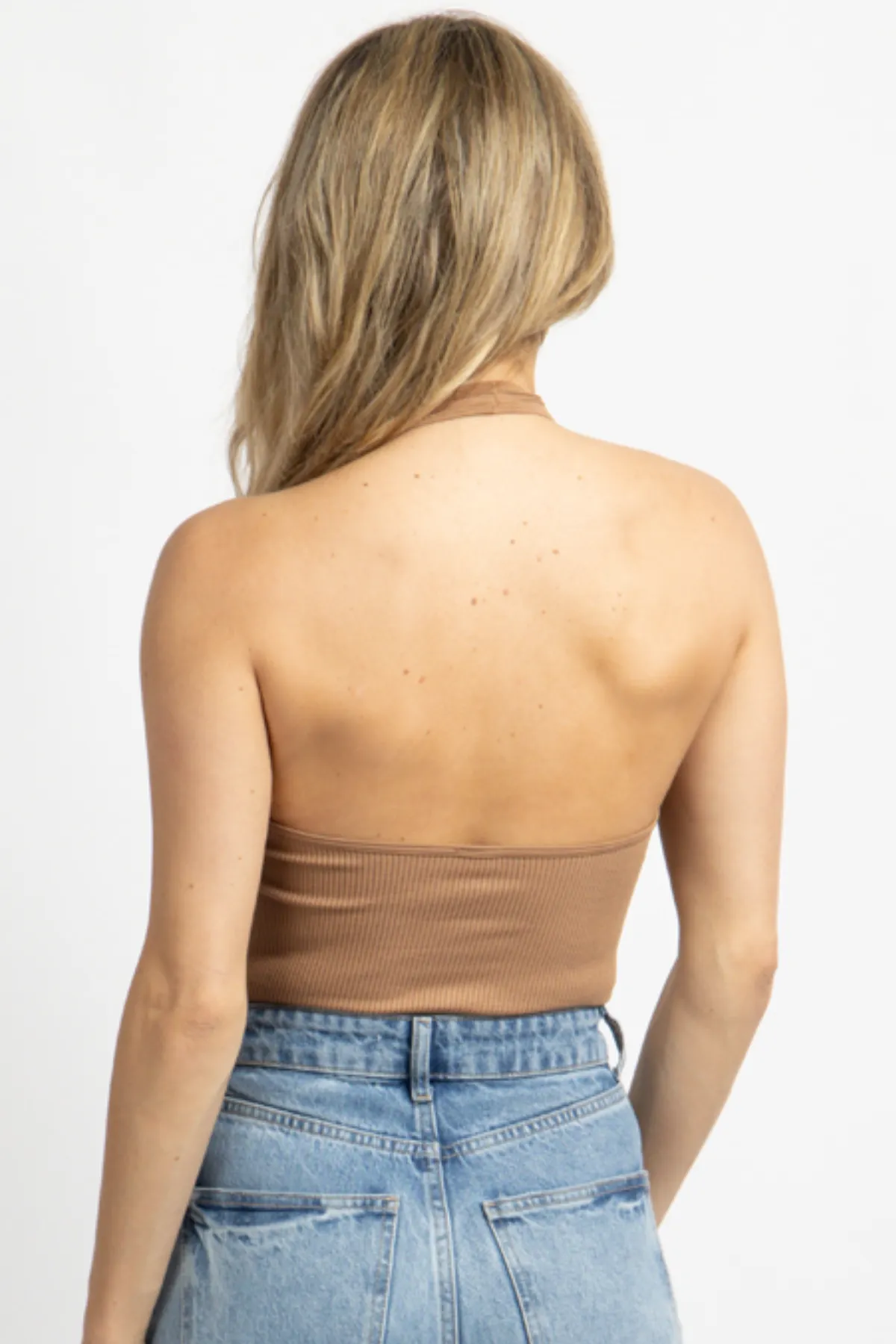 BROWN RIBBED HALTER OPEN-BACK BODYSUIT