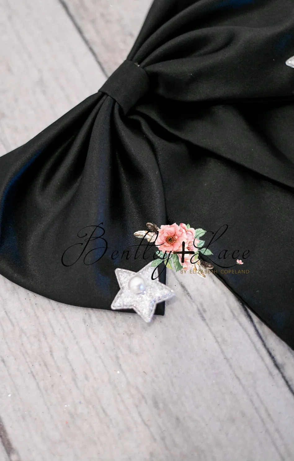 Detachable black Bow