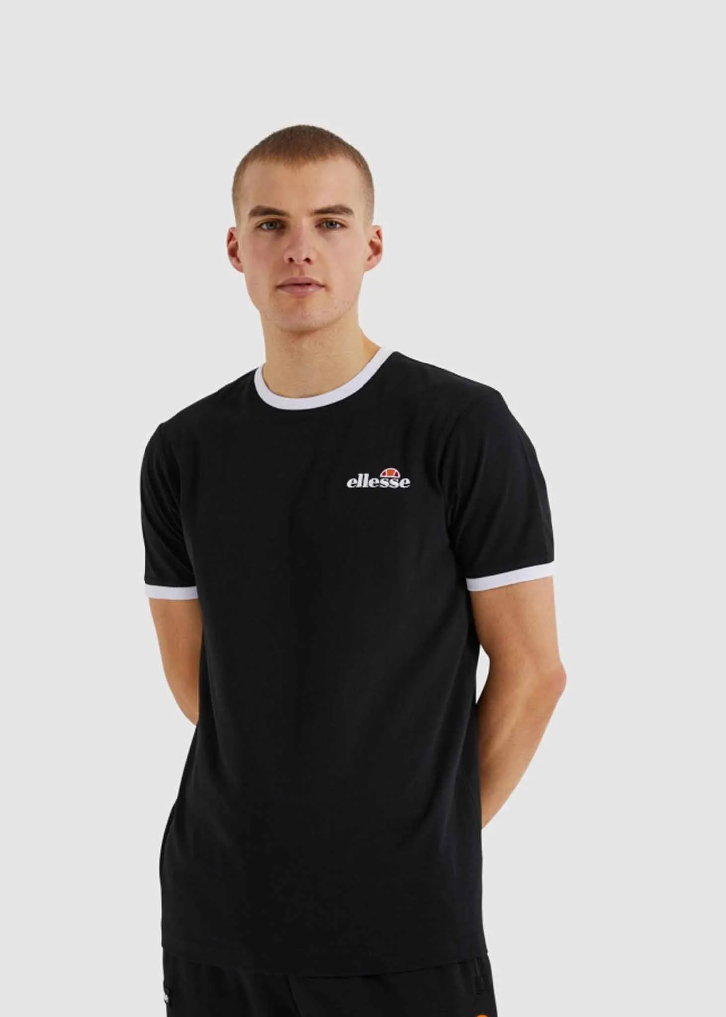 Meduno tee - black