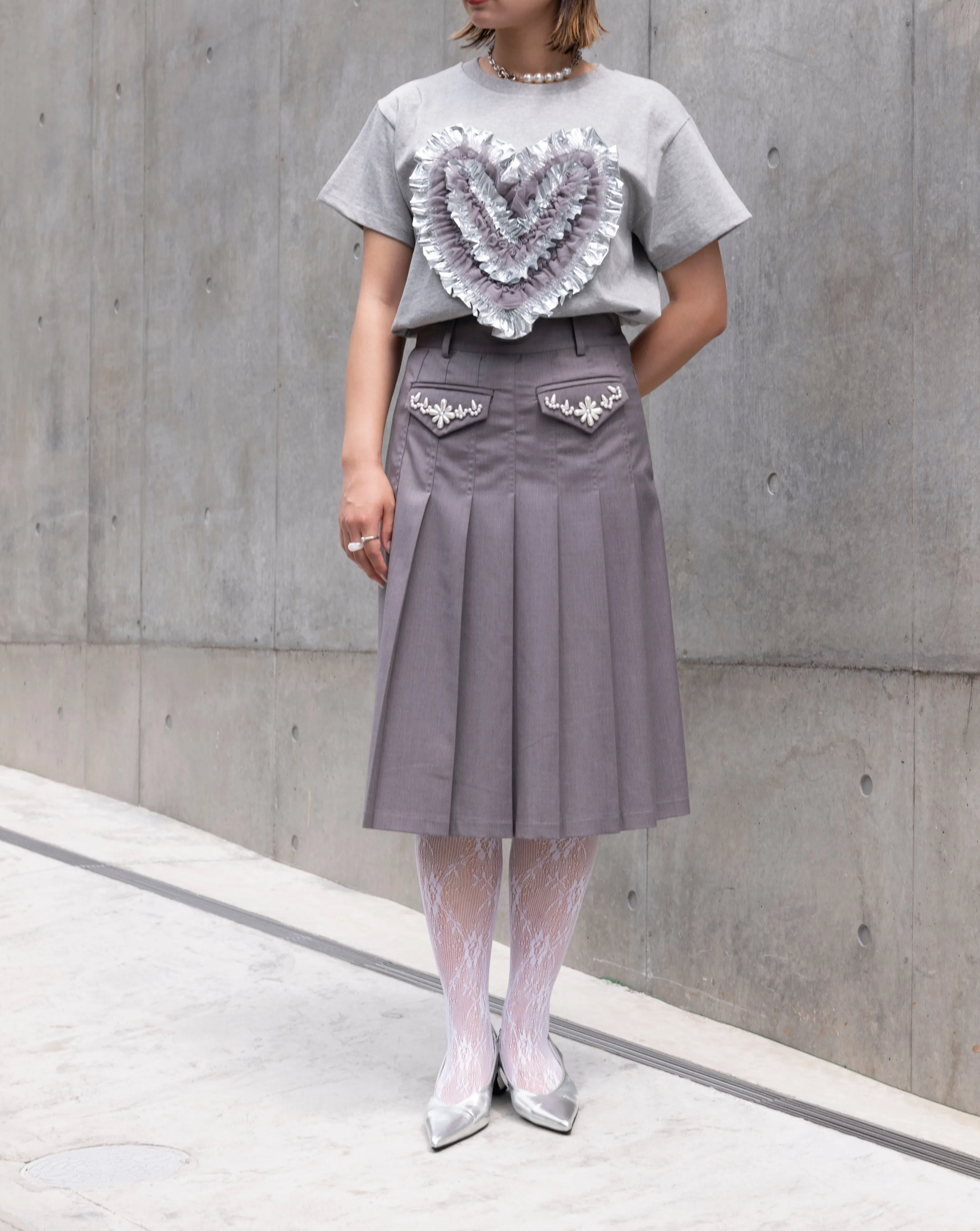 PEARL PLEATED SKIRT