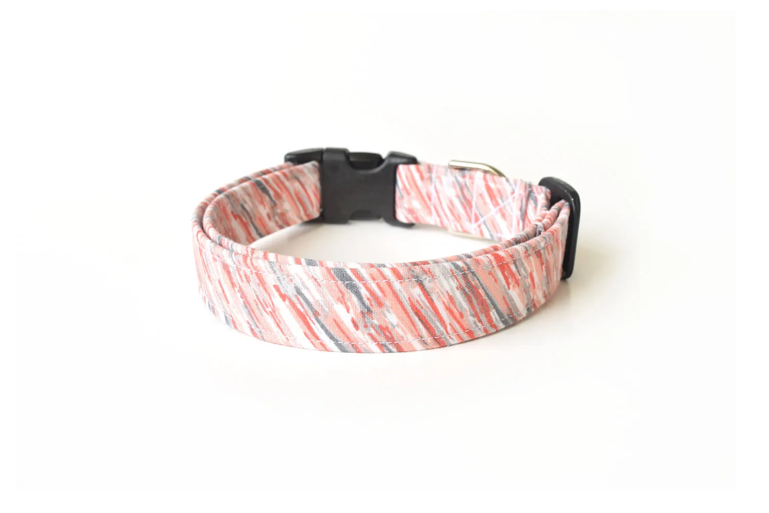 Pink & Gray Paint Lines Dog Collar