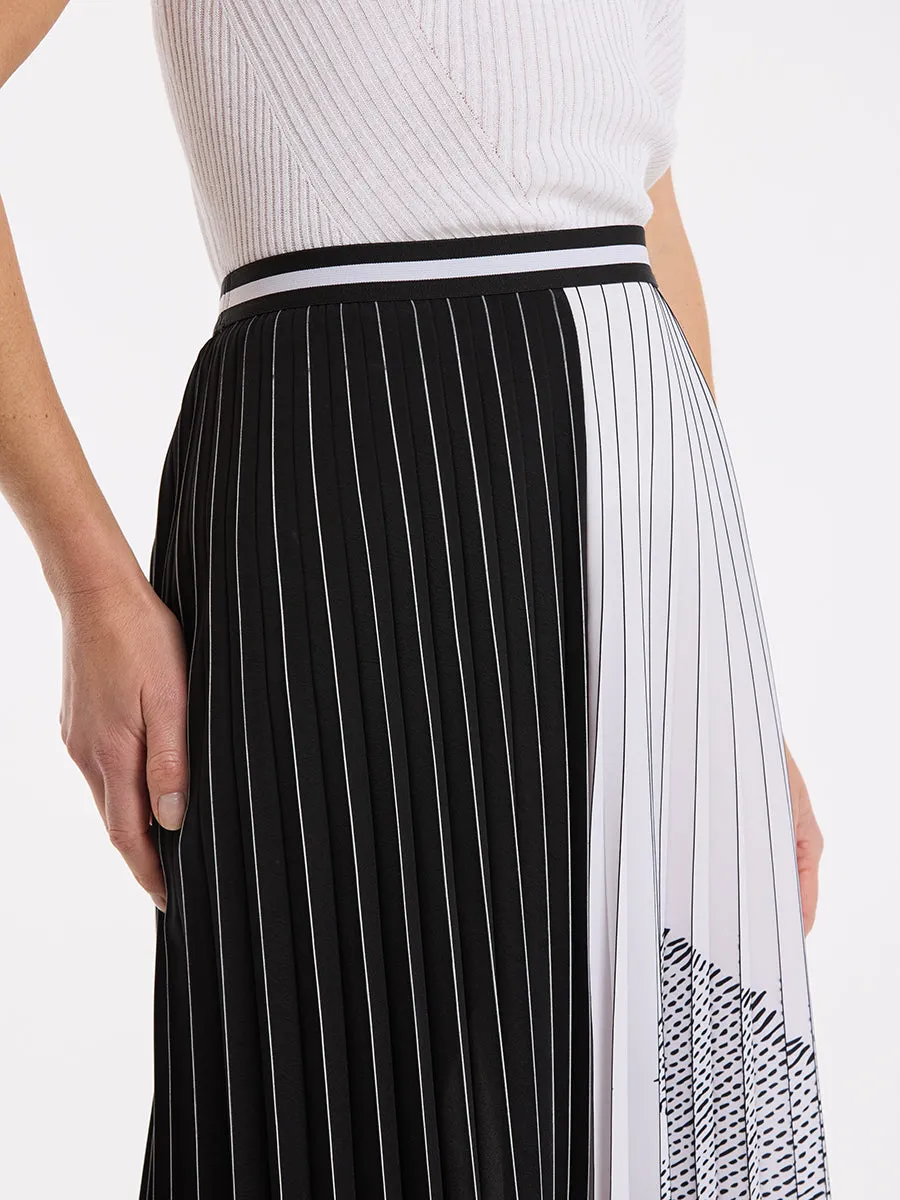 Pleated Mono Skirt