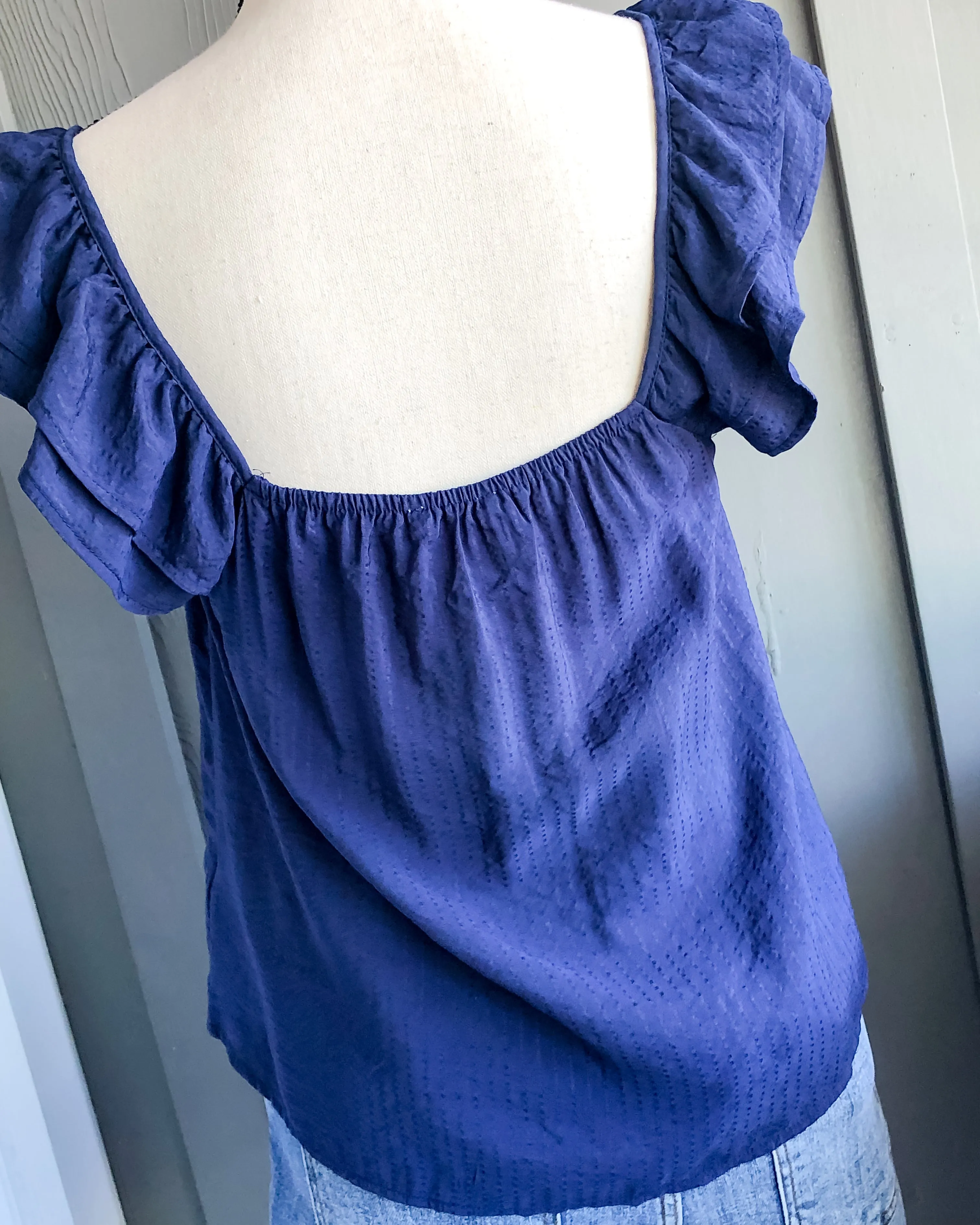 Sweetheart Neckline Ruffled Sleeve Top - Navy